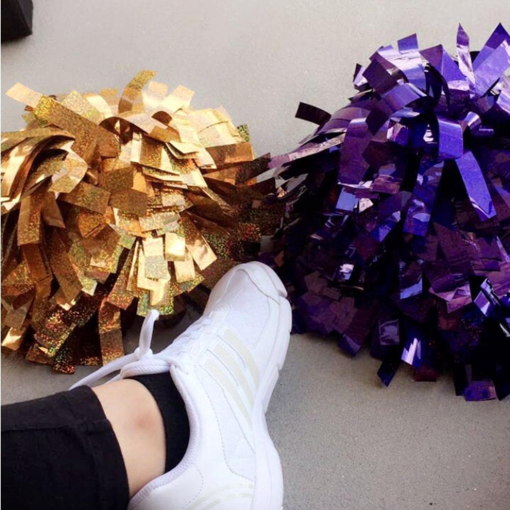 Cheer pom poms